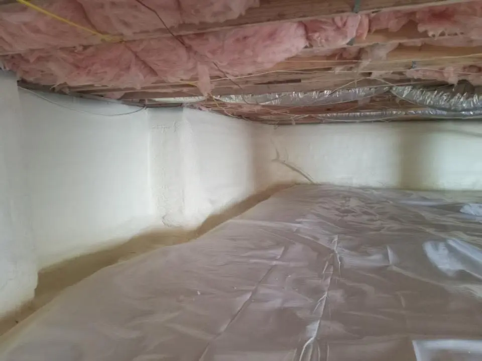 Crawl space encapsulation with closed-cell spray foam for Roof Maintenance in Maysville
